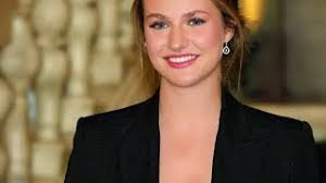 Princess Leonor Stuns in Black Suit