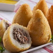 Coxinha Croquette Bresilienne A La Viande Hachee Recette Cuisine Recettes De Cuisine Viande Hachee