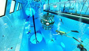 Avec geo, partez, chaque mois, à la découverte du monde ! En Pologne On Construit La Piscine La Plus Profonde Du Monde Geo Fr