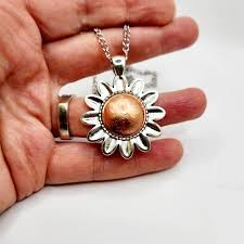 Wholesale Daisy Penny Necklace for your store