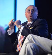 يذكر أن الفنان توفيق عبد الحميد تعرض لبعض الشائعات مؤخراً تفيد باعتزاله الفن وتحويل سيارته لتاكسي أجرة، الأمر الذي نفاه توفيق عبد الحميد تماما، مؤكدا أن هذا الكلام غير صحيح. ØªÙˆÙÙŠÙ‚ Ø­Ù…ÙŠØ¯ ÙˆÙŠÙƒÙŠØ¨ÙŠØ¯ÙŠØ§