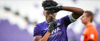 The athletic reported last week that arsenal are also hopeful of signing ben white. Fc Bayern Holen Die Munchener Sambi Lokonga Nach Deutschland