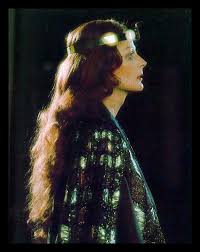Notes on loss, creativity, and change (atria/one signal publishers, october 6, 2020). Maggie Smith As Cleopatra A Magnificent Heroine Shakespeare S Antony And Cleopatra Directed By Robin Phillips Stratford Maggie Smith Lady Macbeth Antony