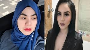 Setahun setelah perceraian dengan faisal harris, kini sarita abdul mukti telah pindah ke hunain baru. Terungkap Putri Pertama Sarita Beberkan Fakta Ini Terkait Bukan Anak Kandung Faisal Harris Tribun Sumsel