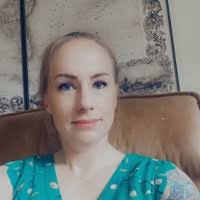 80+ perfiles de «Risner»