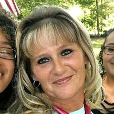 Crystal Mickens's Instagram, Twitter & Facebook