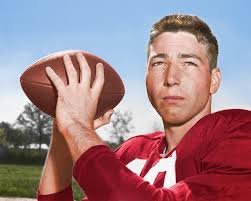 Happy birthday to the greatest quarterback in Green Bay Packers history,  Bart Starr. Today would have been his 91st birthday.