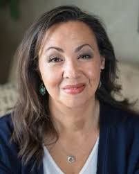 Lucian Robertson's Instagram, Twitter & Facebook