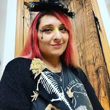 Bearded dragon hide out ideas?