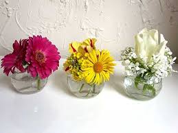Dicas Como Fazer Arranjo De Mesa Com Flores Passo A Passo Arranjos De Mesa Arranjos De Flores Simples Como Fazer Arranjos Já falei sobre o arranjo com alcachofra, e hoje tenho uma sugestão boa, bonita e barata para vocês: pinterest