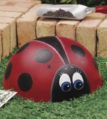 Concrete Ladybug Garden Craft Diy Garden Decor Ladybug Crafts Love The Country Garden Crafts Diy Garden Crafts Ladybug Garden