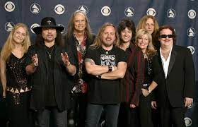 Lynyrd skynyrd — born to run 07:24. Lynyrd Skynyrd Film Violates Decades Old Blood Oath Judge Rules