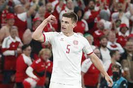 In 1880 there were 4 maehle families living in illinois. Joakim Maehle Is The Perfect Achraf Hakimi Alternative For Chelsea To Sig This Summer Football London