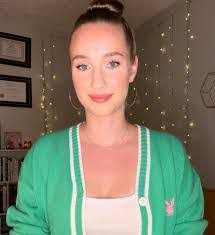 Savannah Rose's Instagram, Twitter & Facebook