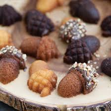 Maple Acorn Cakelets