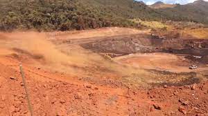 O rompimento de barragem em brumadinho em 25 de janeiro de 2019 foi o maior acidente de trabalho no brasil em perda de vidas humanas e o segundo maior desastre industrial do século. Nzzxru0pffgrzm