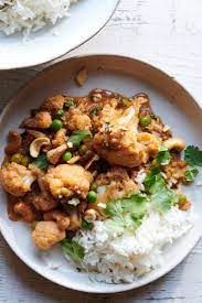 Cauliflower Cashew Pea And Coconut Curry Recipe Nyt Cooking Coconut Curry Recipes Curry Recipes Recipes