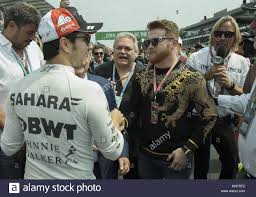 In a hidden san diego gym where he has quietly worked for several years, saúl canelo álvarez is in the place he enjoys most: Formel 1 Grand Prix Von Mexiko Qualifikation Mit Santos Saul Alvarez Barragan Saul Canelo Alvarez Sergio Perez Mendoza Perez Mex Sahara Force India F1 Team 11 Wo Mexiko Mexiko City Mexiko