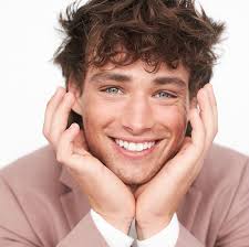 William White Is TikTok's '80s Heartthrob