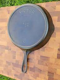 1930 S Victor Griswold 8 Cast Iron Skillet Touched By Time Welded Handle It Cast Cast Iron Antique Cast Iron