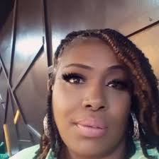 Derrick Hooker Sr. is a veteran educator and leader with 29 years of  dedicated service in public education. A 1991 graduate of Humphreys County  High School, Derrick earned his Bachelor of Science