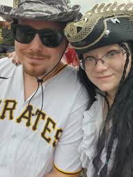 Are there bands playing at the PA Renaissance Faire during the regular  season?