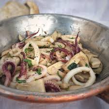 Infine, dopo aver tolto il. Calamari E Funghi Porcini In Padella La Luna Sul Cucchiaio
