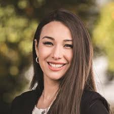 Stephanie Iniguez's Instagram, Twitter & Facebook