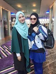 Sebab belum ada yang pasti pun lagi. Di Sebalik Ijazah Wany Hasrita Pernah Hentikan Pengajian Tahun Akhir Dan Terima Tawaran Menyanyi Sebab Nak Sara Ibu Mingguan Wanita