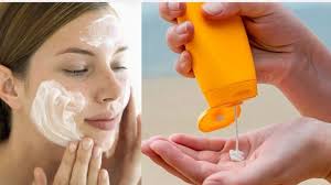 Get to a doctor to have it checked out. Skin Cancer à¤¸ à¤¬à¤šà¤¨ à¤¹ à¤¤ à¤¸à¤¨à¤¸ à¤• à¤° à¤¨ à¤• à¤‡à¤¸ à¤¤ à¤® à¤² à¤œà¤° à¤° à¤•à¤° à¤œ à¤¨ à¤ à¤²à¤— à¤¨ à¤• à¤¸à¤¹ à¤¤à¤° à¤• How Sunscreen Cream Protect Skin From Skin Cancer Know Disease Symptoms Precautions And Right Way