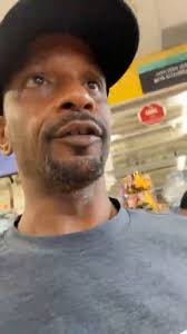 @charlestonwhyt's video Tweet