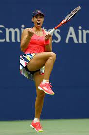 Angelique Kerber Of Germany Reacts Against Karolina Pliskova Of The Czech Tennis Players Female Female Athletes Beautiful Athletes