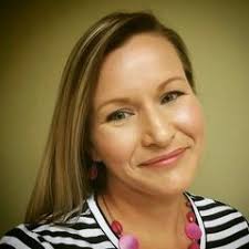 Alicia Sumner's Instagram, Twitter & Facebook