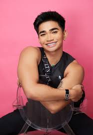 Ever wonder what bretman rock's preferences were for pineapple pizza, turtles and how dogs should wear pants? Bretman Rock On Dating Beauty Blogger Drama And Obsessive Fans