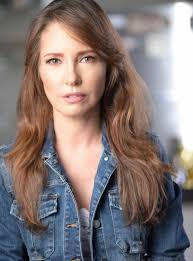 Meet Amanda Kazzy” Cryer”