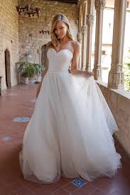 Check spelling or type a new query. Brautkleid Sina Juno Brautmoden