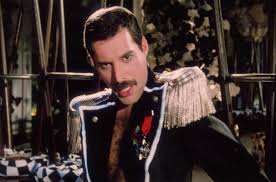 Freddie Mercury 'Living on My Own' Solo Video: Watch New HD Version |  Billboard – Billboard