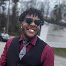 how to get into flight school without financial aid?