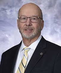 Nicki Payne's Instagram, Twitter & Facebook