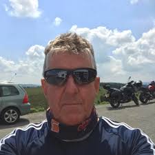 61 years ago I left Gravesend Sea School. First ship MV Arduity. Second  ship SS Himalaya. Third ship SS Canberra I enjoyed every minute Keith 😊