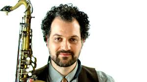 Gabriel Schwartz lança álbum na Oficina de Música nesta quarta