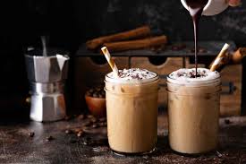 Sarai sorpreso di quanto sia facile preparare un caffè freddo a base di ghiaccio a casa. Crema Al Caffe Fredda Perfetta Come Al Bar 3 Ricette Veloci