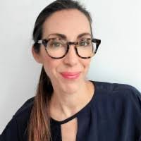 Anna Borrell's Instagram, Twitter & Facebook