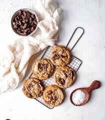 Epingle Par Kika Co Sur Photographie Culinaire En 2020 Morceaux De Chocolat Meilleure Recette De Cookies Cookies Et Biscuits