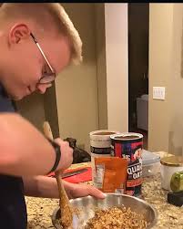 Me and Lukas baked together this weekend! We made Granola and it was so  good! Do you want the recipe? I can send it to you!  #baking#granola#couple#dsam#love