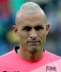 Alex cordaz (born 1 january 1983) is an italian professional footballer who plays for and captains serie b side crotone as a goalkeeper. Alex Cordaz Spielerprofil Fussballdaten