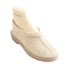 womens arcopedico new sec size 39 m beige