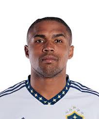 Louis Costa's Instagram, Twitter & Facebook