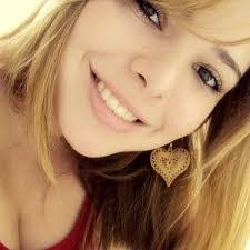 Jessica Siebert's Instagram, Twitter & Facebook