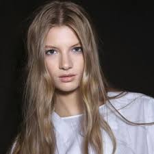 Visualizza altre idee su biondo, biondo scuro, bellezza dei capelli. Pin On Biondo Scuro Naturale